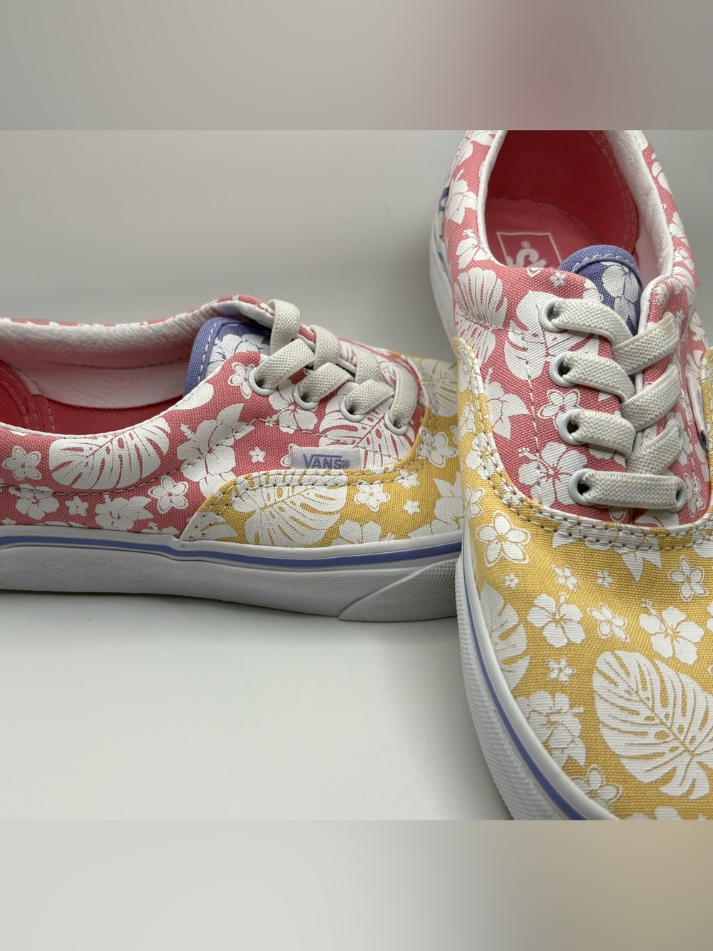 Vans Junior Floral Low-Top Sneakers in Pink, Yellow & Purple